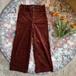 Anthropologie Maeve Colette Corduroy Flares.
Size 26 🌻.